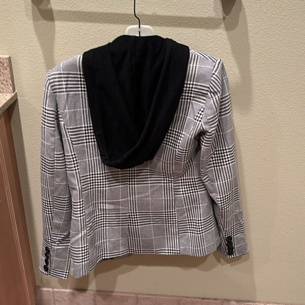 NWT Evereve woman's black and gray plaid zip up jacket blazer - Picture 7 of 10